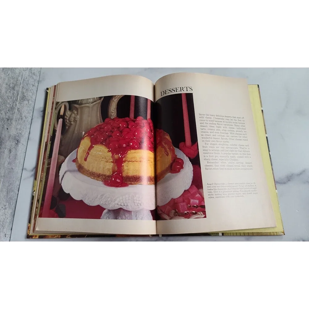 Better Homes and Gardens Cooking with Cheese